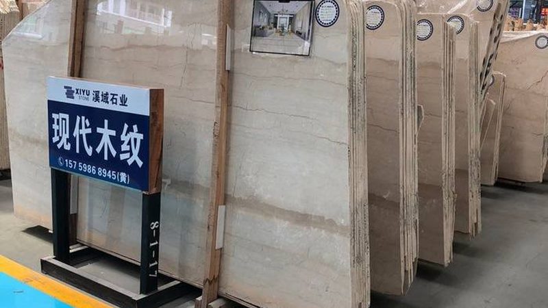 在成都文化石批发市场挑选文化石时，应注意以下要点：